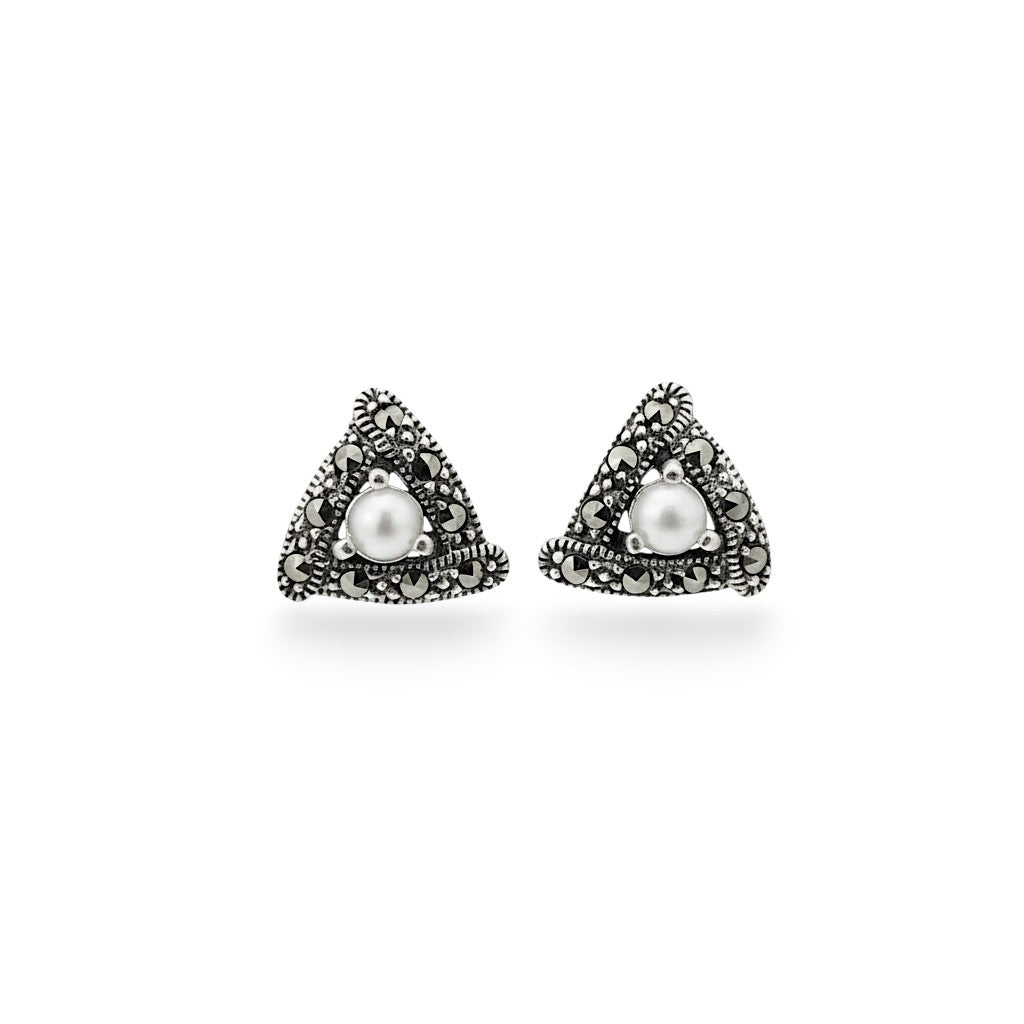 NAGPAL JEWELLERS The Pearl Delta triangular earrings with pearl center and marcasite detail, made of 92.5 silver.