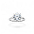 NAGPAL JEWELLERS Silver Sovereign ring with a large round-cut clear stone, size 19.